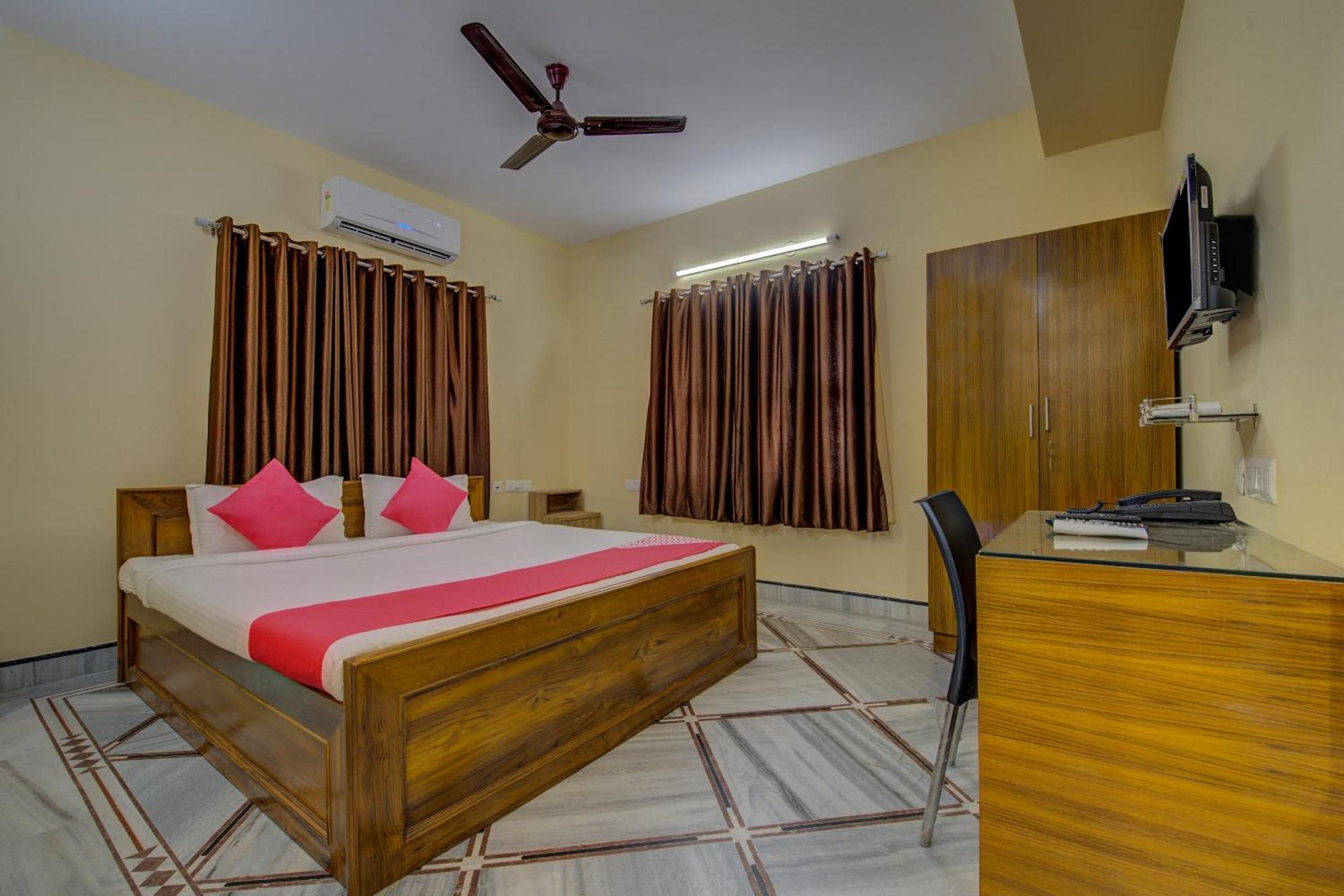 The Syncretic Guest House Калькутта Экстерьер фото
